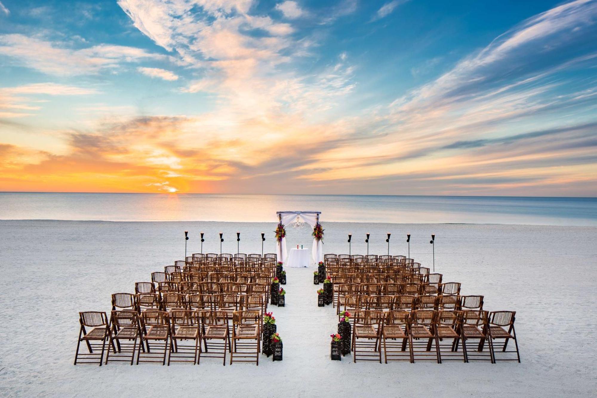 Hilton Marco Island Beach Resort And Spa Екстер'єр фото
